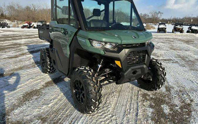 2026 Can-Am Defender DPS CAB HD10