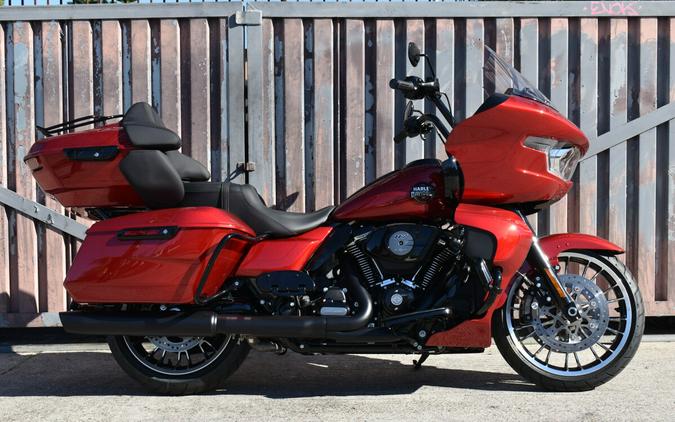 2026 Harley-Davidson® Road Glide Limited FLTRXL
