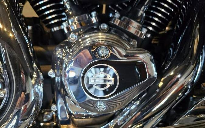 FLHXU 2025 Street Glide™ Ultra