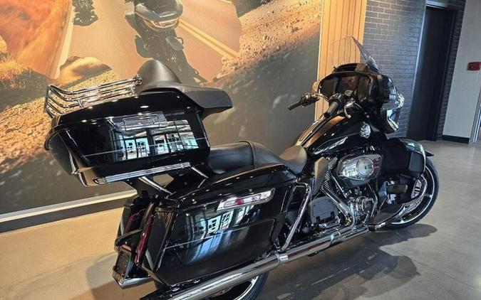 FLHXU 2025 Street Glide™ Ultra