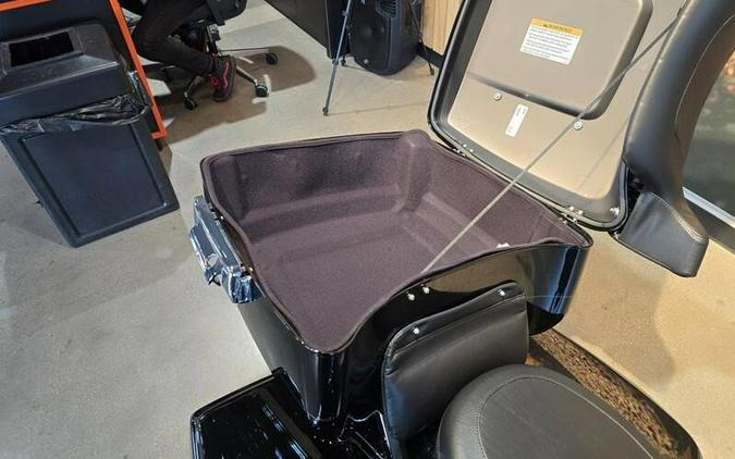 FLHXU 2025 Street Glide™ Ultra