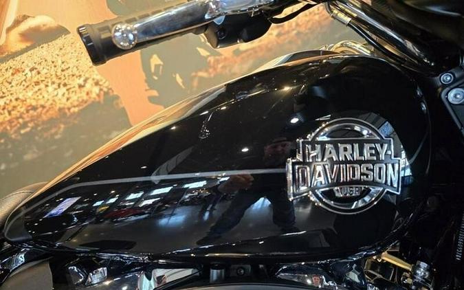 FLHXU 2025 Street Glide™ Ultra