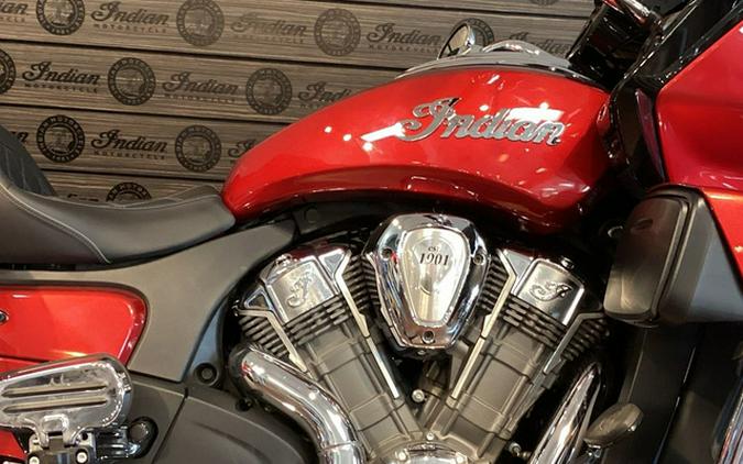 2024 Indian Pursuit Limited Sunset Red Metallic