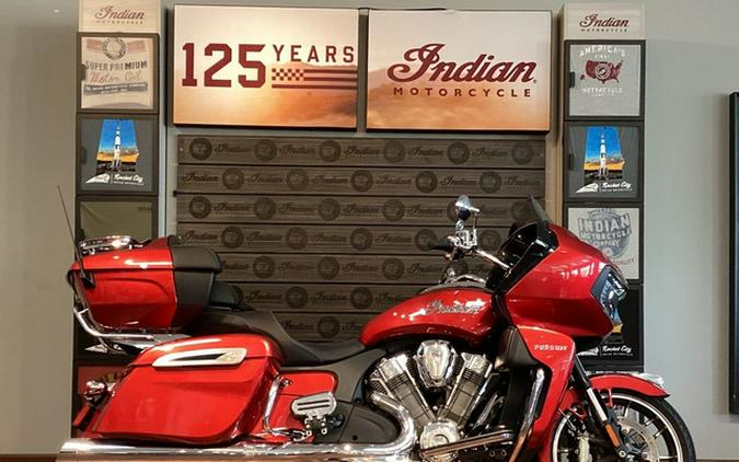 2024 Indian Pursuit Limited Sunset Red Metallic