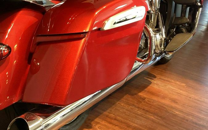 2024 Indian Pursuit Limited Sunset Red Metallic