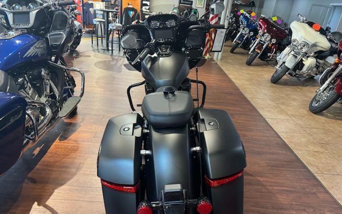 2026 Indian Motorcycle® Challenger 112 Dark Horse®