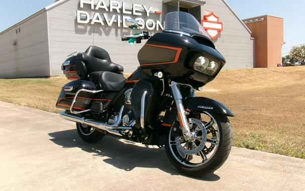 2022 Harley-Davidson® FLTRK - Road Glide® Limited