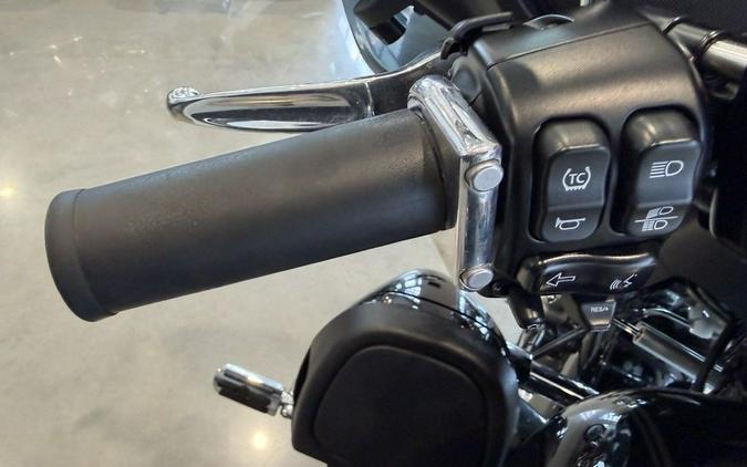 2023 Harley-Davidson® FLHTCUTG - Tri Glide® Ultra