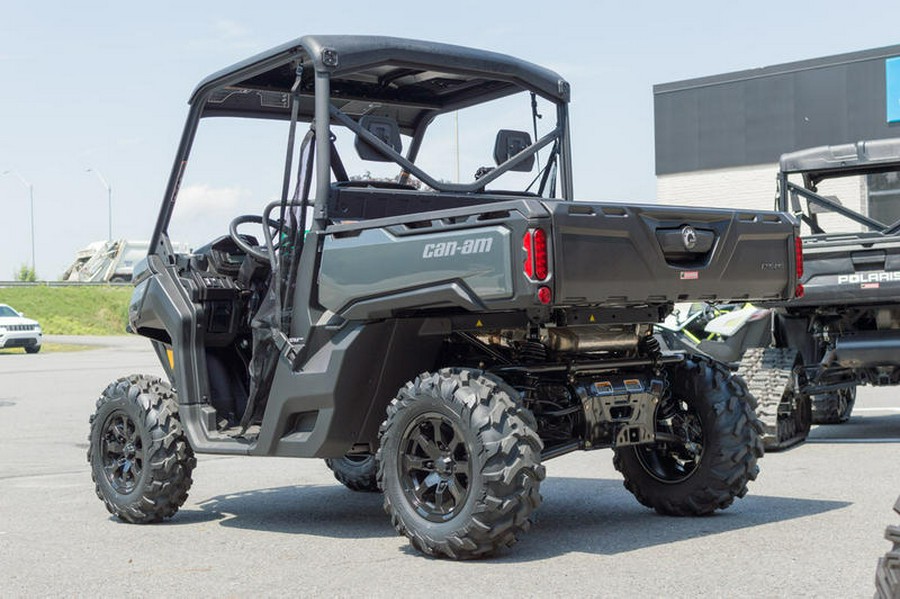 2024 Can-Am® Defender XT HD10