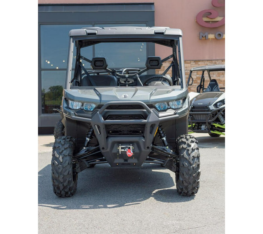 2024 Can-Am® Defender XT HD10