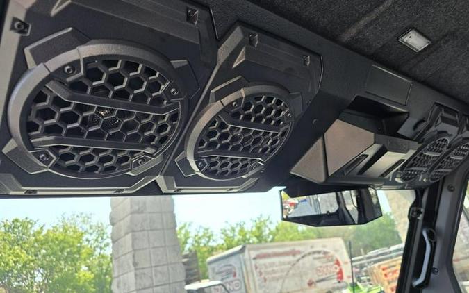 2025 Kawasaki Ridge® XR Crew Limited HVAC