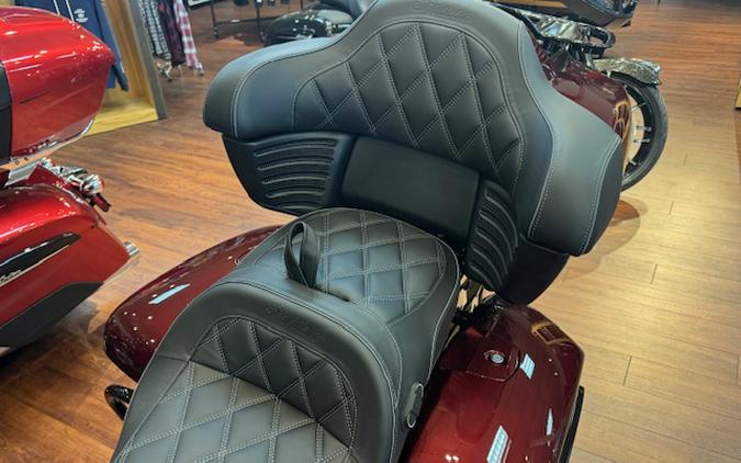 2026 Indian Motorcycle® Pursuit Dark Horse®