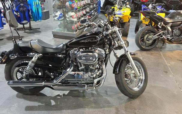 2017 Harley-Davidson Sportster XL1200C - 1200 Custom