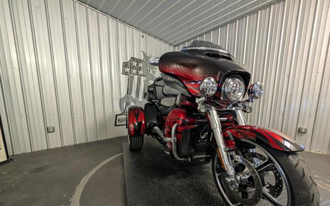 2022 Harley-Davidson CVO TRI GLIDE