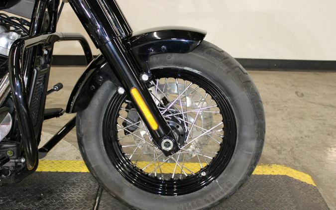 2019 Harley-Davidson® FLSL - Softail® Softail Slim®