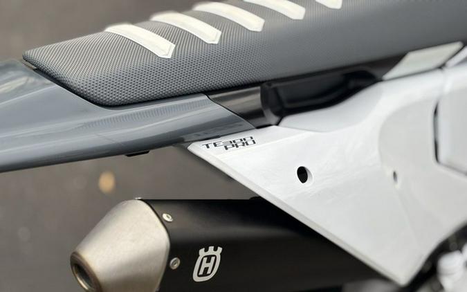 2025 Husqvarna TE 300 Pro