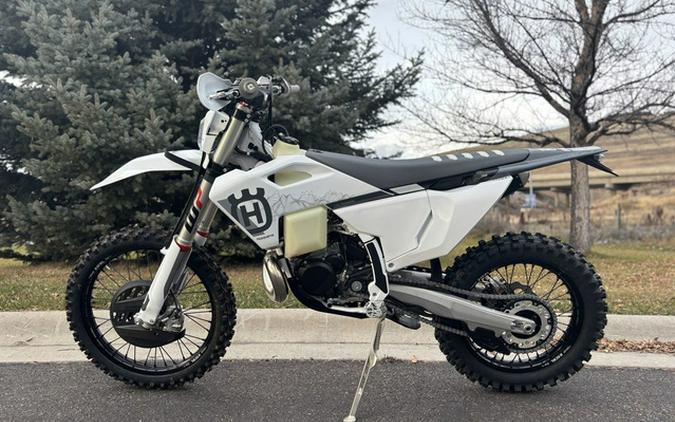 2025 Husqvarna TE 300 Pro