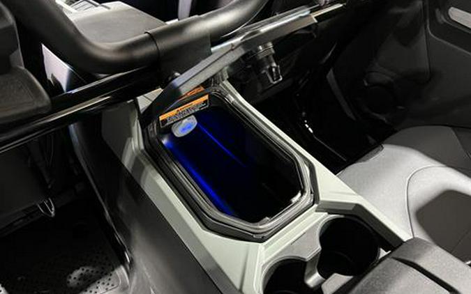 2026 Yamaha Wolverine RMAX4 1000 XT-R