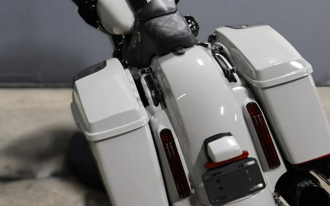 2020 Harley-Davidson CVO Road Glide