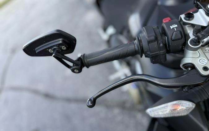 2022 Ducati Streetfighter V4 S Dark Stealth - 08220C