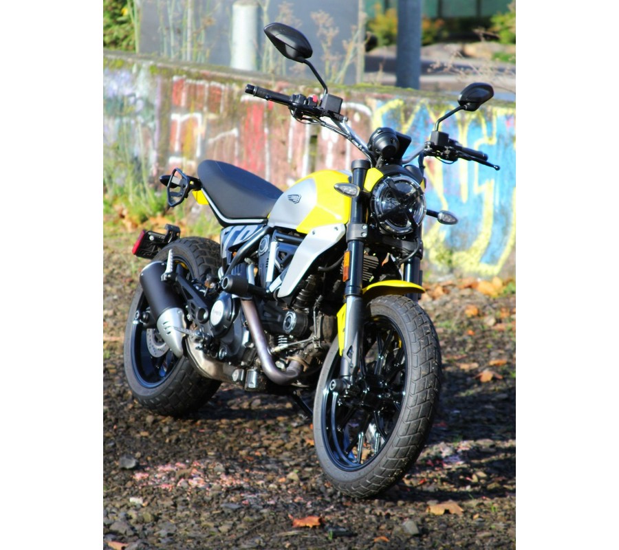 2024 Ducati Scrambler Icon