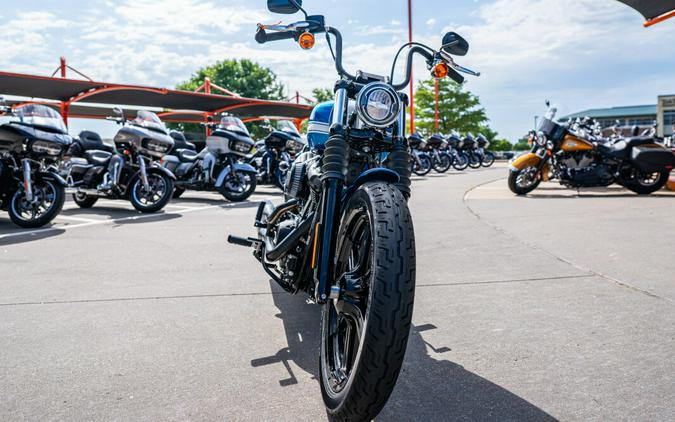 Custom Painted 2023 Street Bob 114 FXBBS