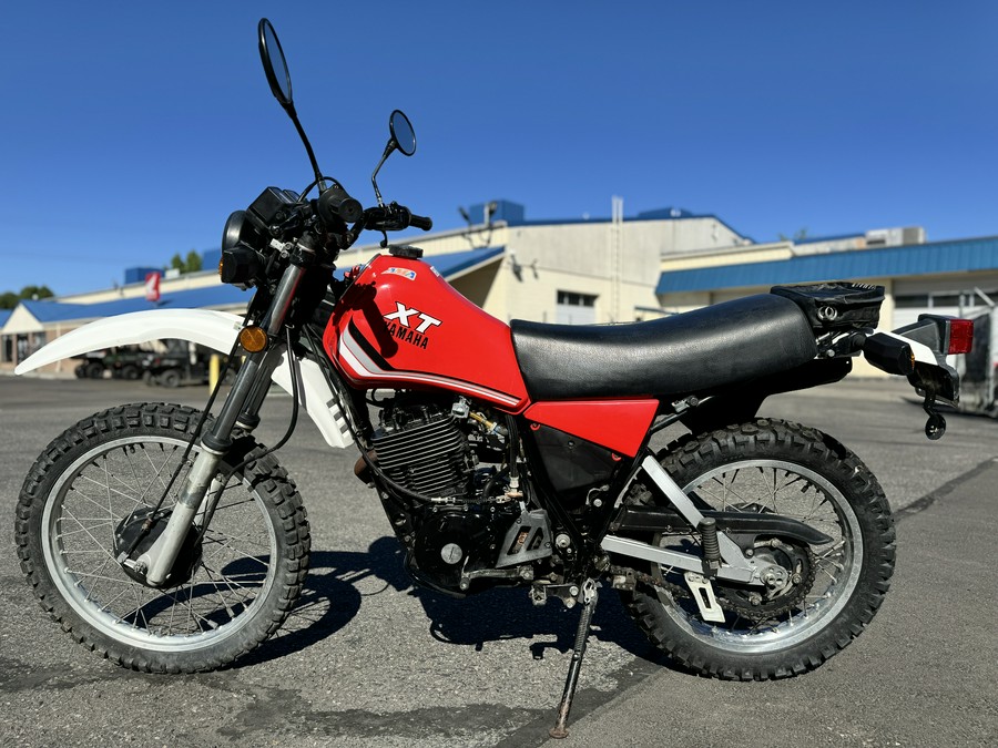 1982 Yamaha XT550