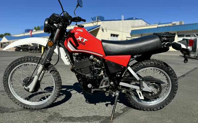 1982 Yamaha XT550