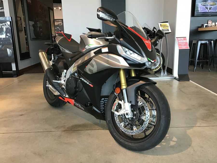 2021 Aprilia RSV4 1100