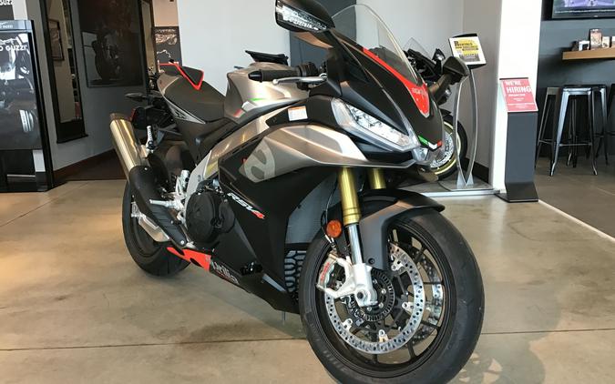 2021 Aprilia RSV4 1100