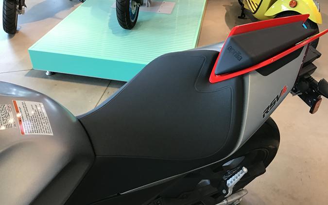 2021 Aprilia RSV4 1100