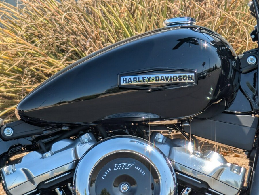 2025 Harley-Davidson® Street Bob®