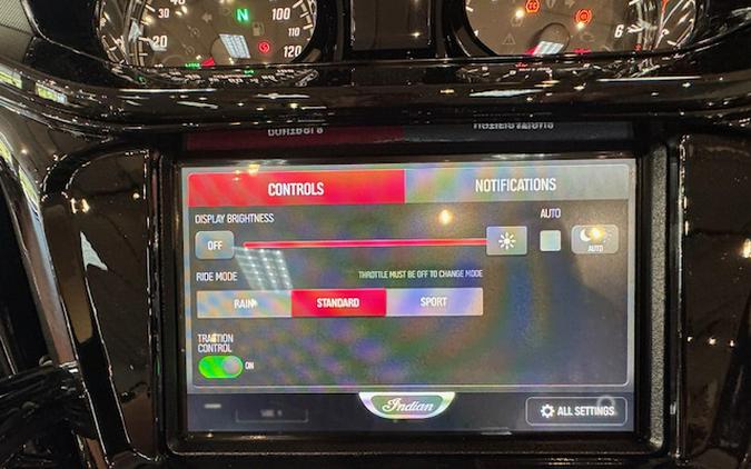 2026 Indian Motorcycle® Challenger 112 Limited with PowerBand Audio Package