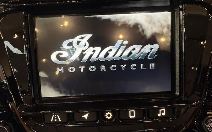 2026 Indian Motorcycle® Challenger 112 Limited with PowerBand Audio Package