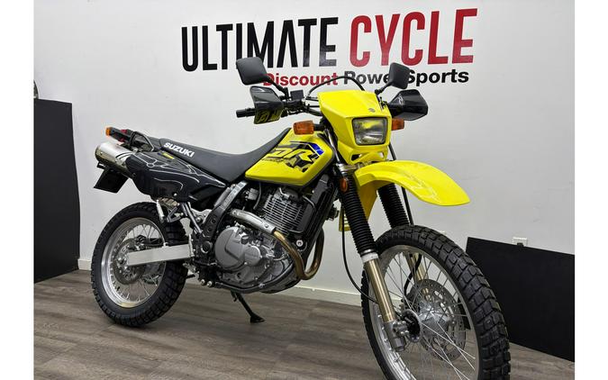 2027 DR650S - Suzuki