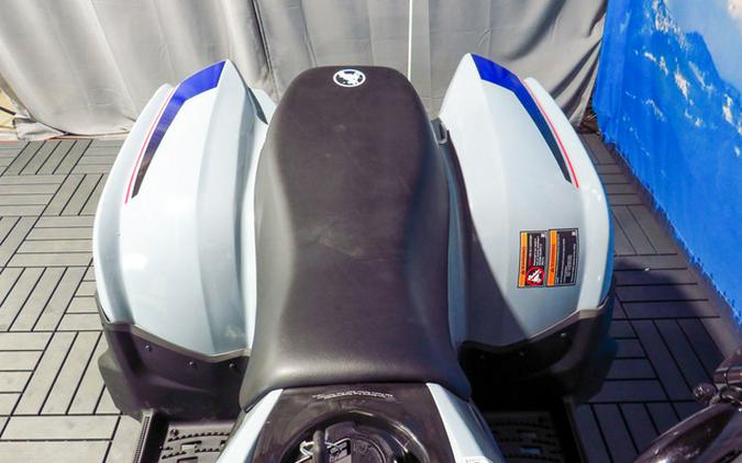 2027 Polaris Phoenix 200
