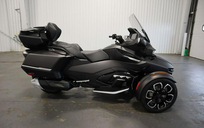 2024 Can-Am® Spyder RT Limited Platine Wheels