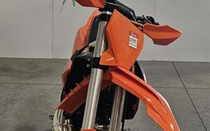 2025 KTM 300 XC