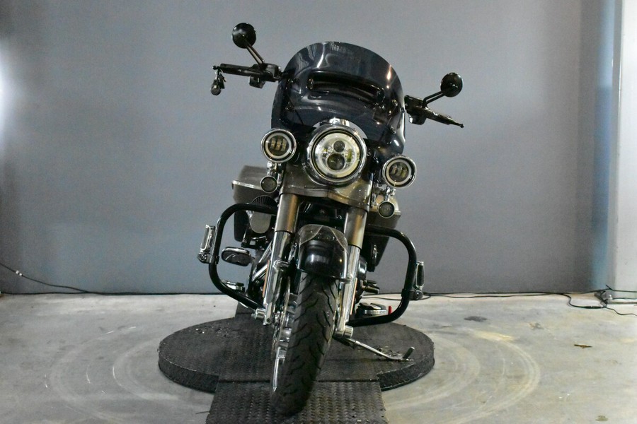 2014 Harley-Davidson CVO Road King