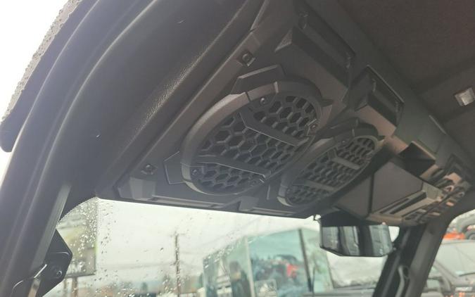 2025 Kawasaki Ridge® XR Crew Limited HVAC