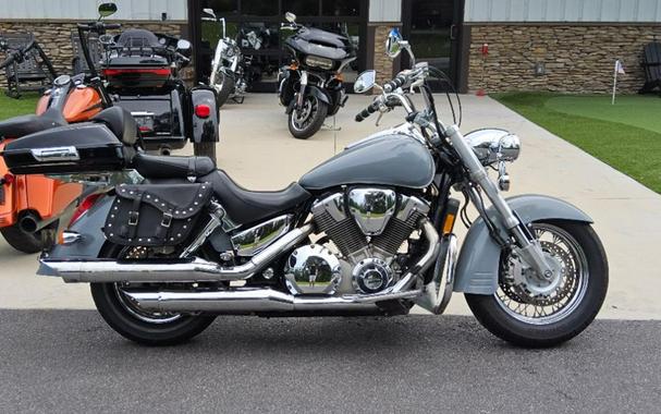 2002 Honda VTX 1300S (2003)
