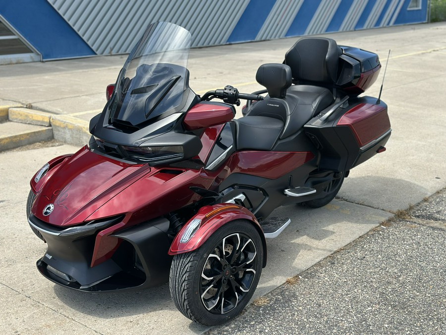 2023 Can-Am Spyder RT Limited
