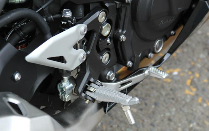 2020 Kawasaki Ninja® 400 Base