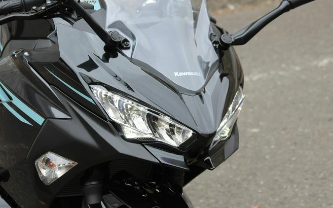 2020 Kawasaki Ninja® 400 Base