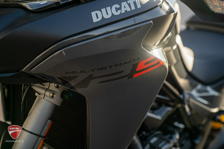 2023 Ducati Multistrada V2 S Thrilling Black & Street Grey V2 S Street Grey