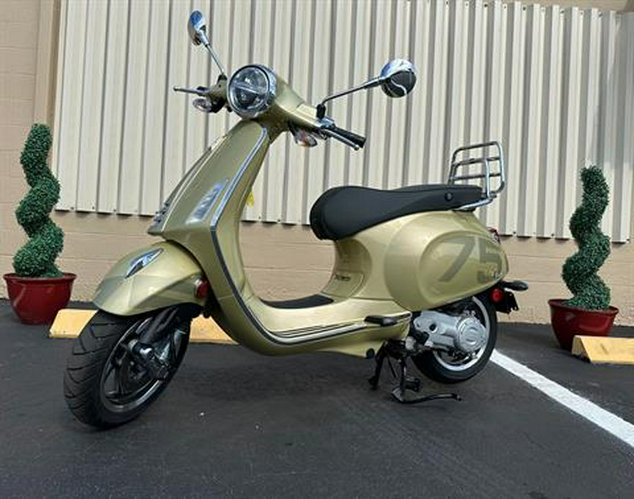 2021 Vespa Primavera 50 75th