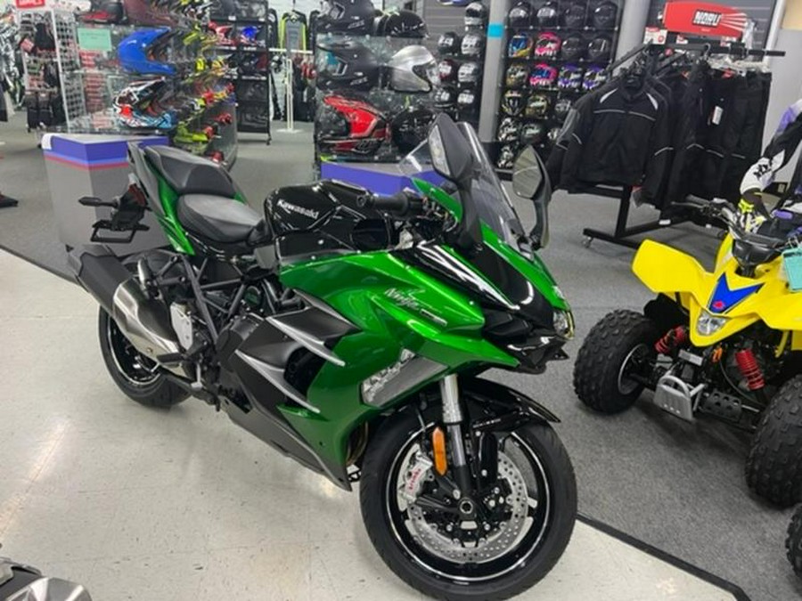 2025 Kawasaki NINJA H2® SX SE ABS