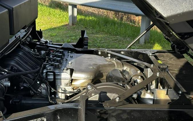 2025 Kawasaki Ridge® XR Crew Limited HVAC