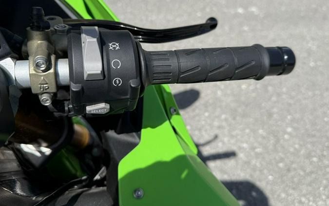 2024 Kawasaki Ninja ZX-10R 40th Anniversary Edition ABS