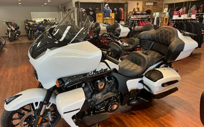 2026 Indian Motorcycle® Roadmaster® PowerPlus 112 Dark Horse® with PowerBand Audio Package